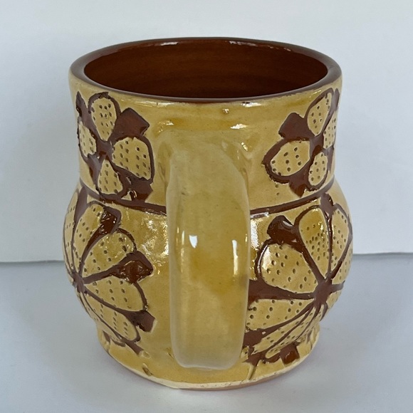 Sgraffito Clay Pottery Mug Artisan Hand Carved Pattern Rustic Yellow Brown - Picture 5 of 7